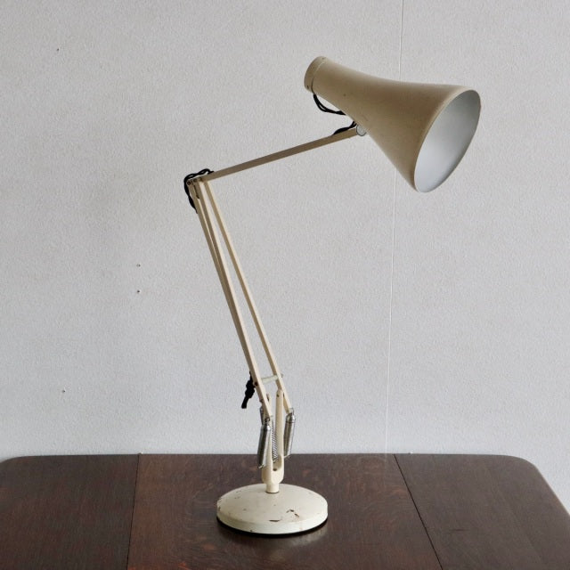 LUXO。　ANGLEPOISE(アングルポイズ)のヴィンテージランプ ItemCode-01100 | 送料込
