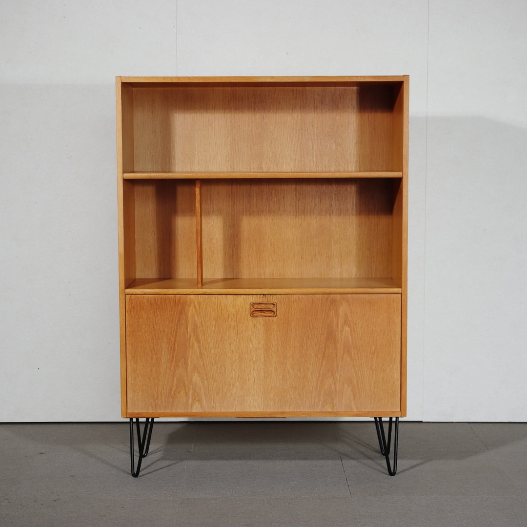 【comingsoon!】　Cabinet with bookcase　ItemCode-SKOV27b