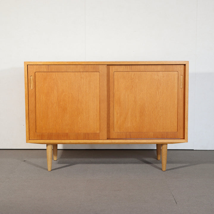 【comingsoon!】 Denmark Cabinet by Poul Hundevad | ItemCode-VIND10 | 送料込