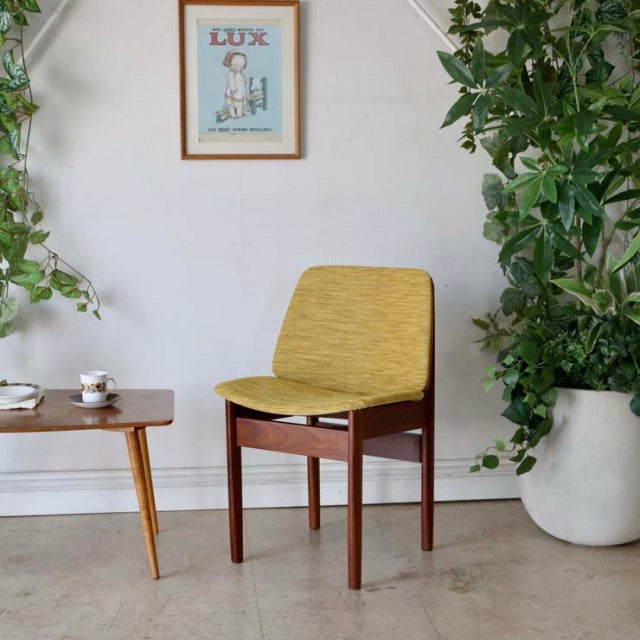 Vintage teak dining chair by Elliotts of Newbury, British mid-century design with wood grain frame and mustard fabric seat,.