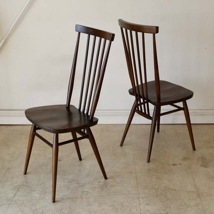 アーコール（ERCOL）ビンテージのスティックバックチェア　ブラウン