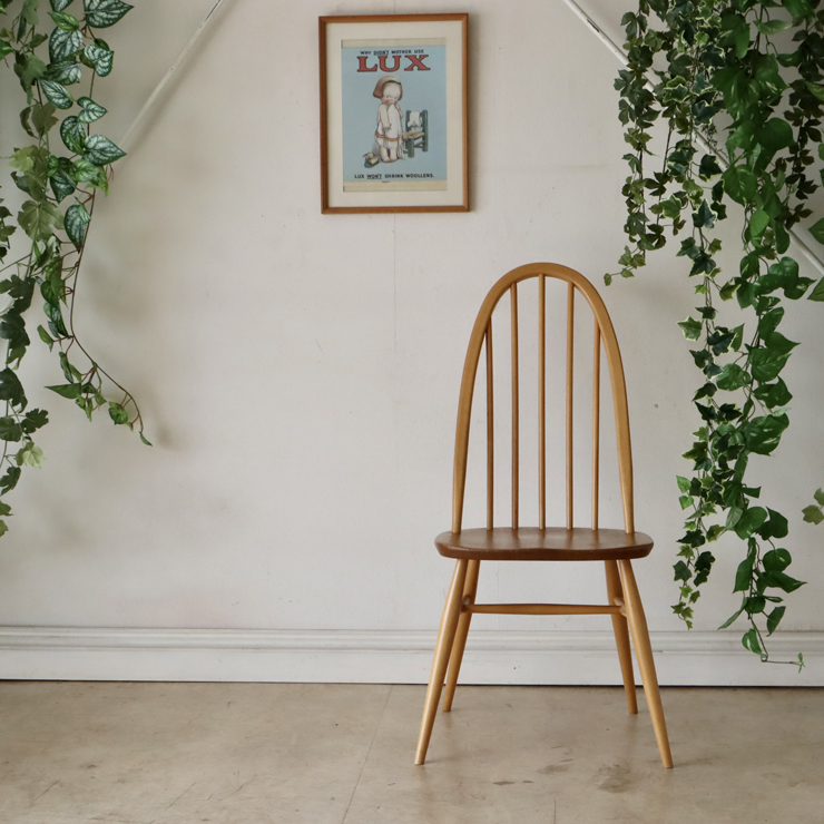 アーコール（ERCOL）製ビンテージのクエーカーチェア