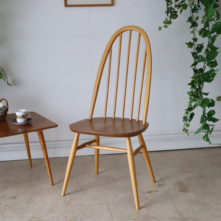 アーコール（ERCOL）製ビンテージのクエーカーチェア