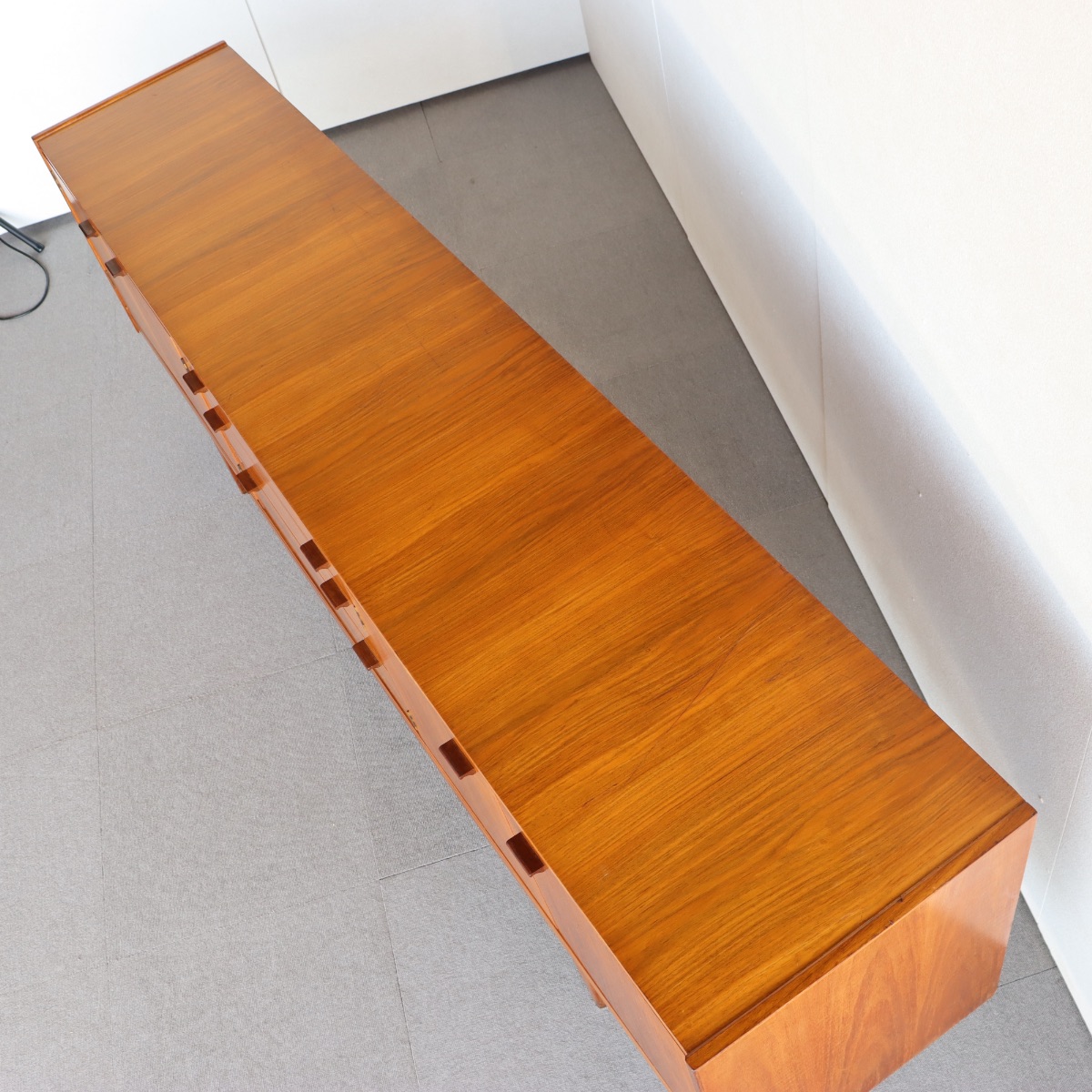 アルフレッドコックスALFRED COXのサイドボード