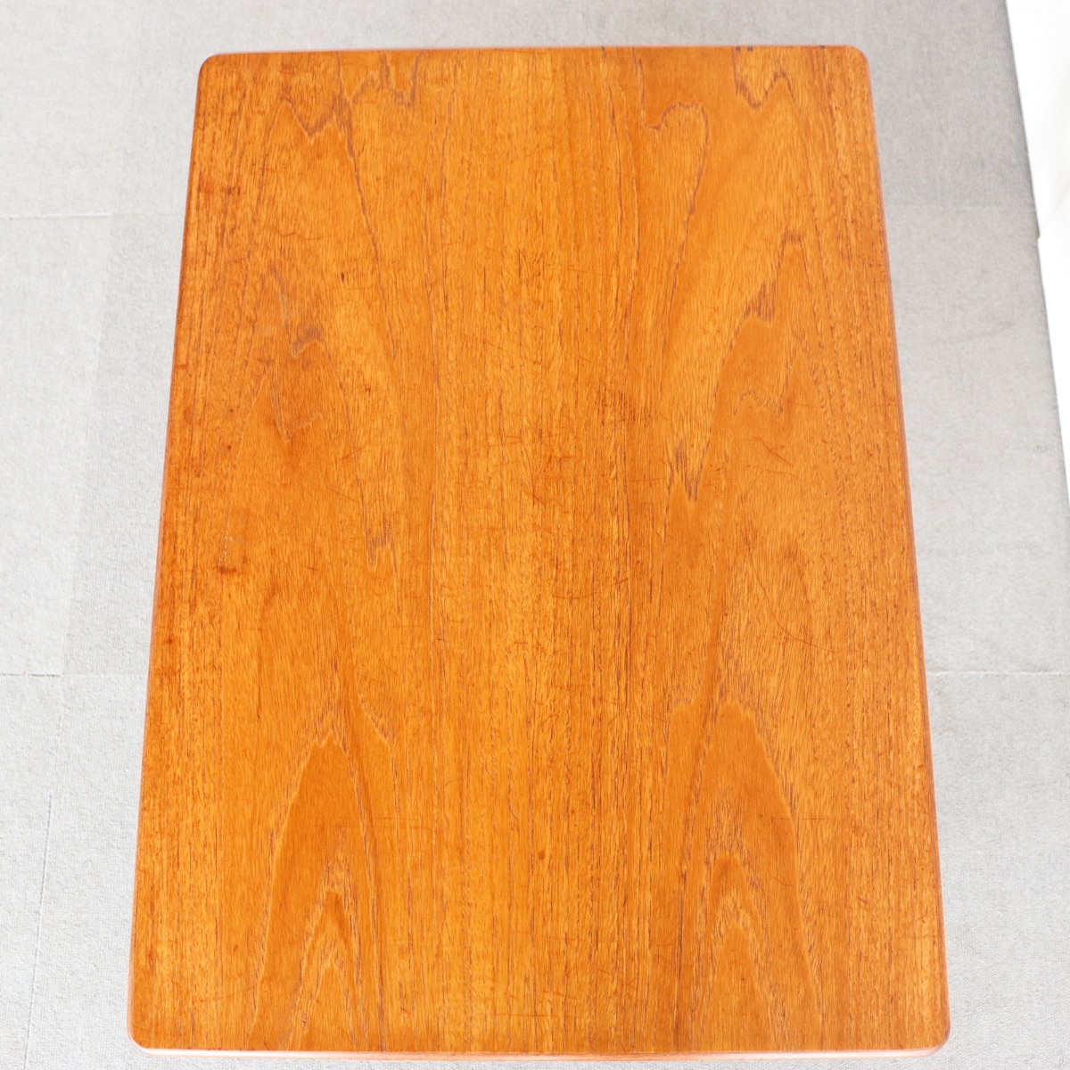 ジープランG-PLANのコーヒーテーブル