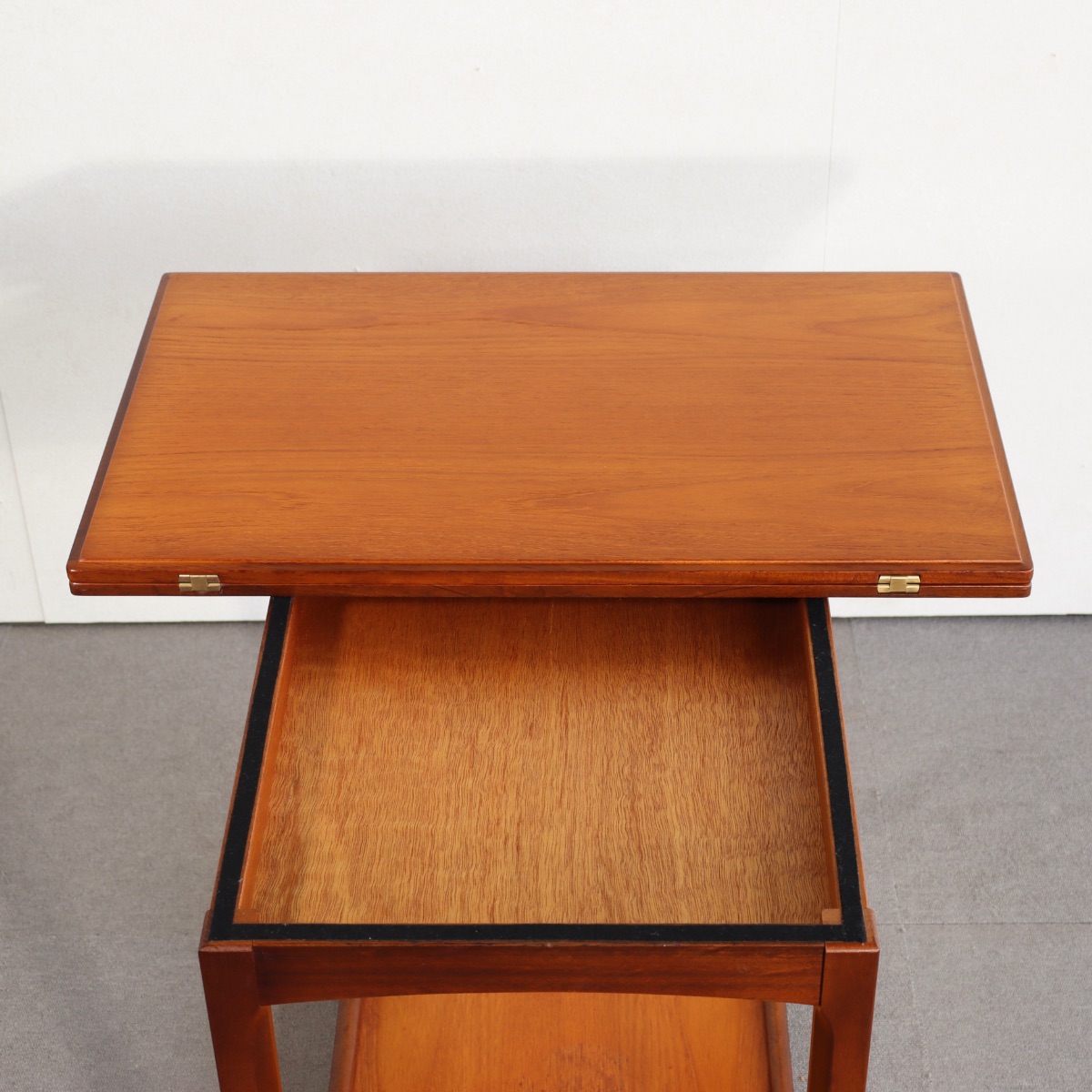 英国ヴィンテージのトロリー