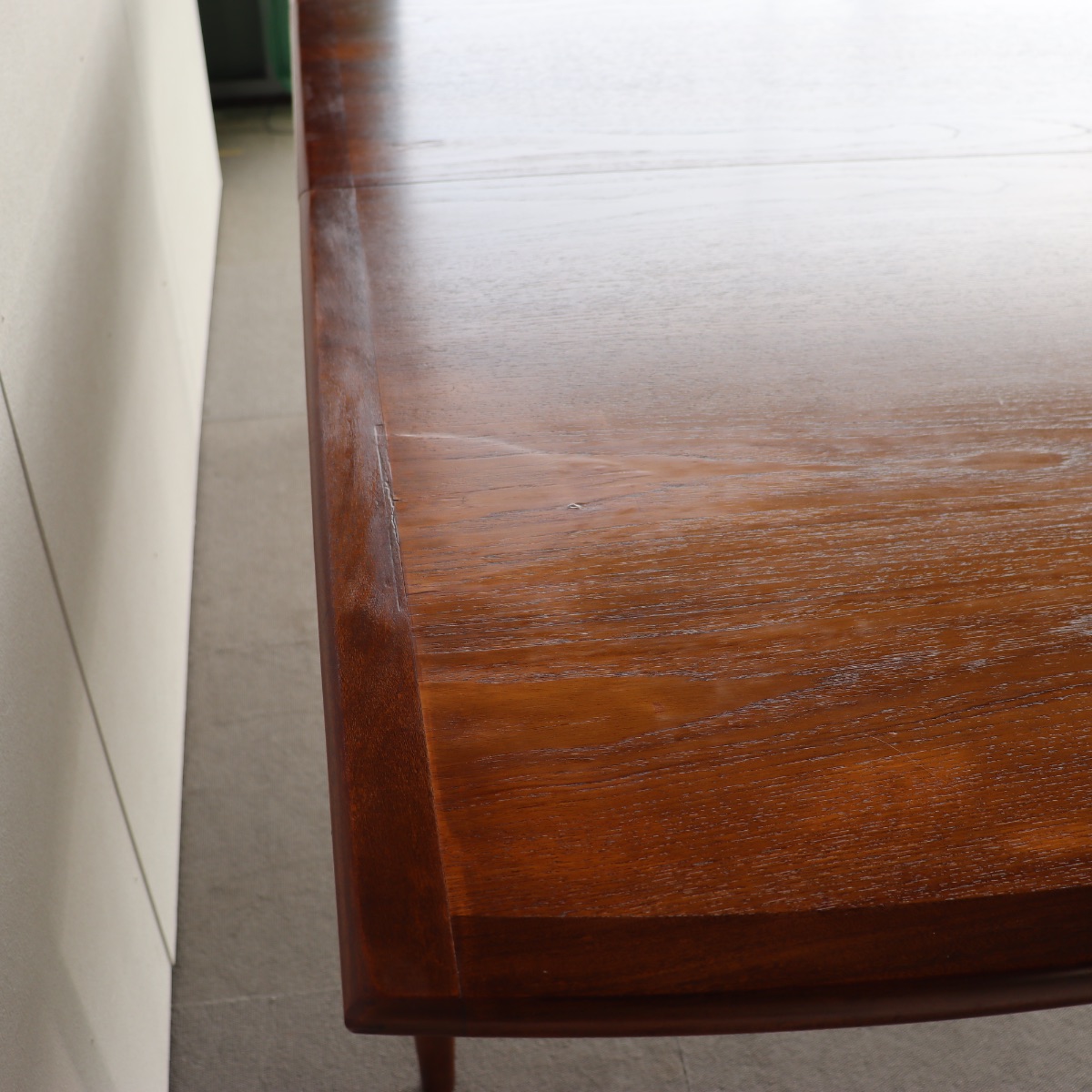 英国ヴィンテージのソーイングボックス