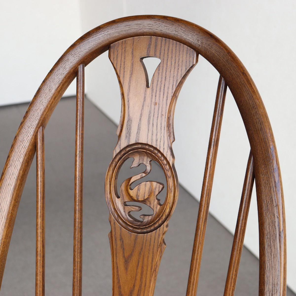 アーコールErcolのダイニングチェア