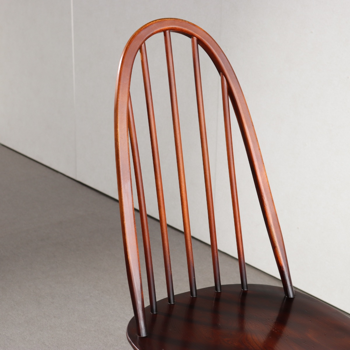 アーコールErcolのダイニングチェア