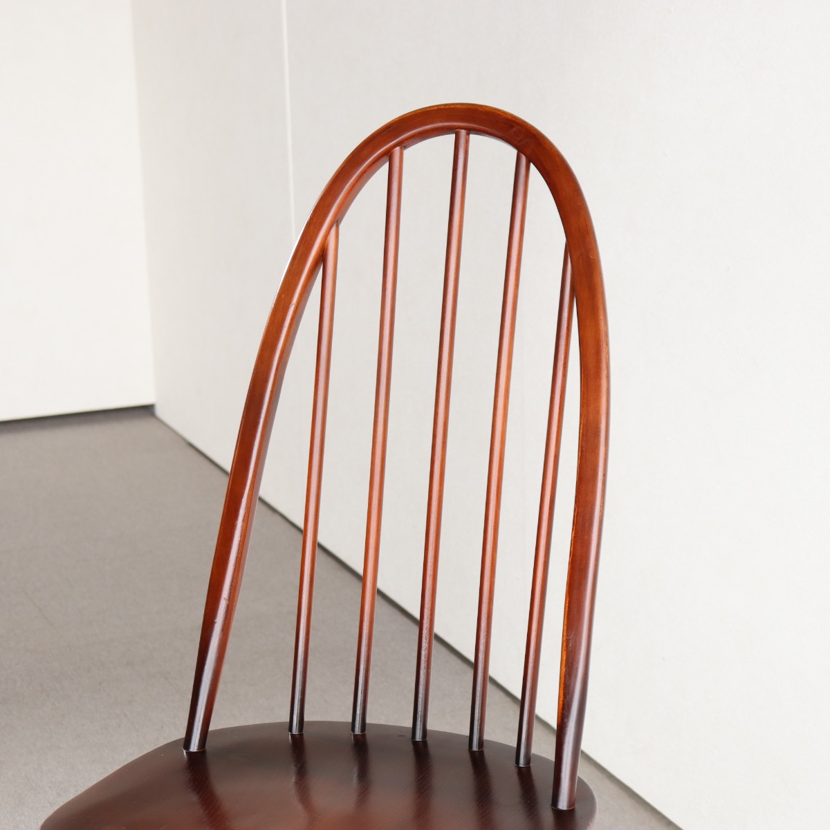 アーコールErcolのダイニングチェア