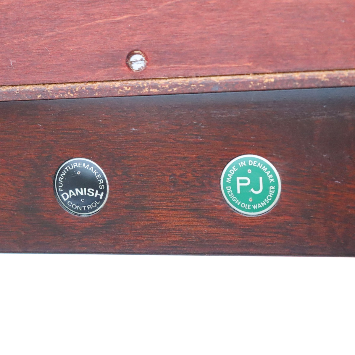 OleWanscherサイドボード。空間の主役になるヴィンテージ家具。ローズウッドによる洗練された佇まい。