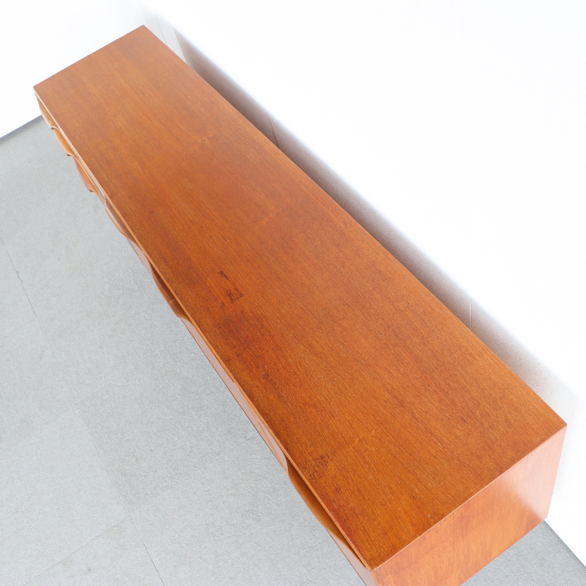 マッキントッシュMacintoshのサイドボード