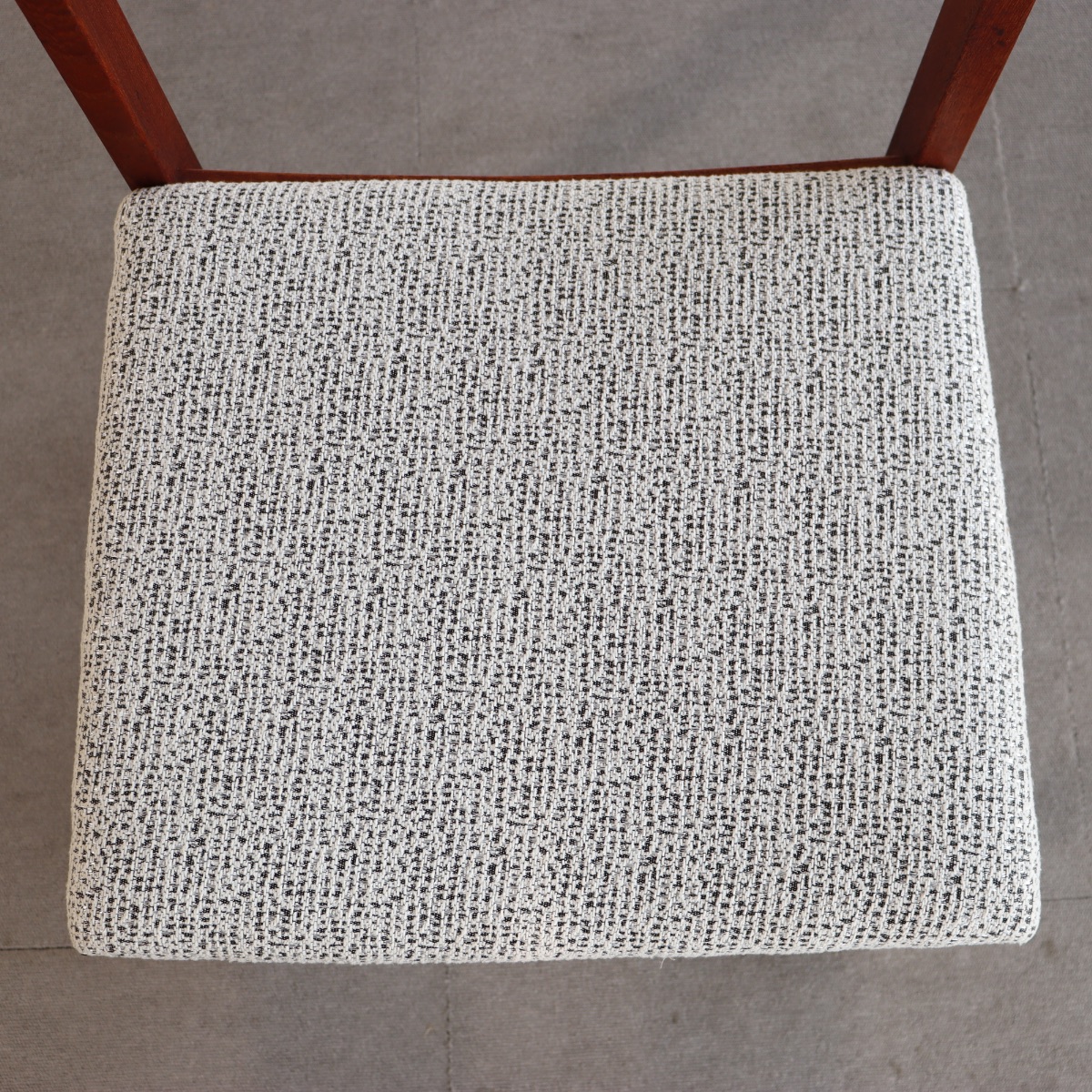 英国ヴィンテージのチーク材のチェア