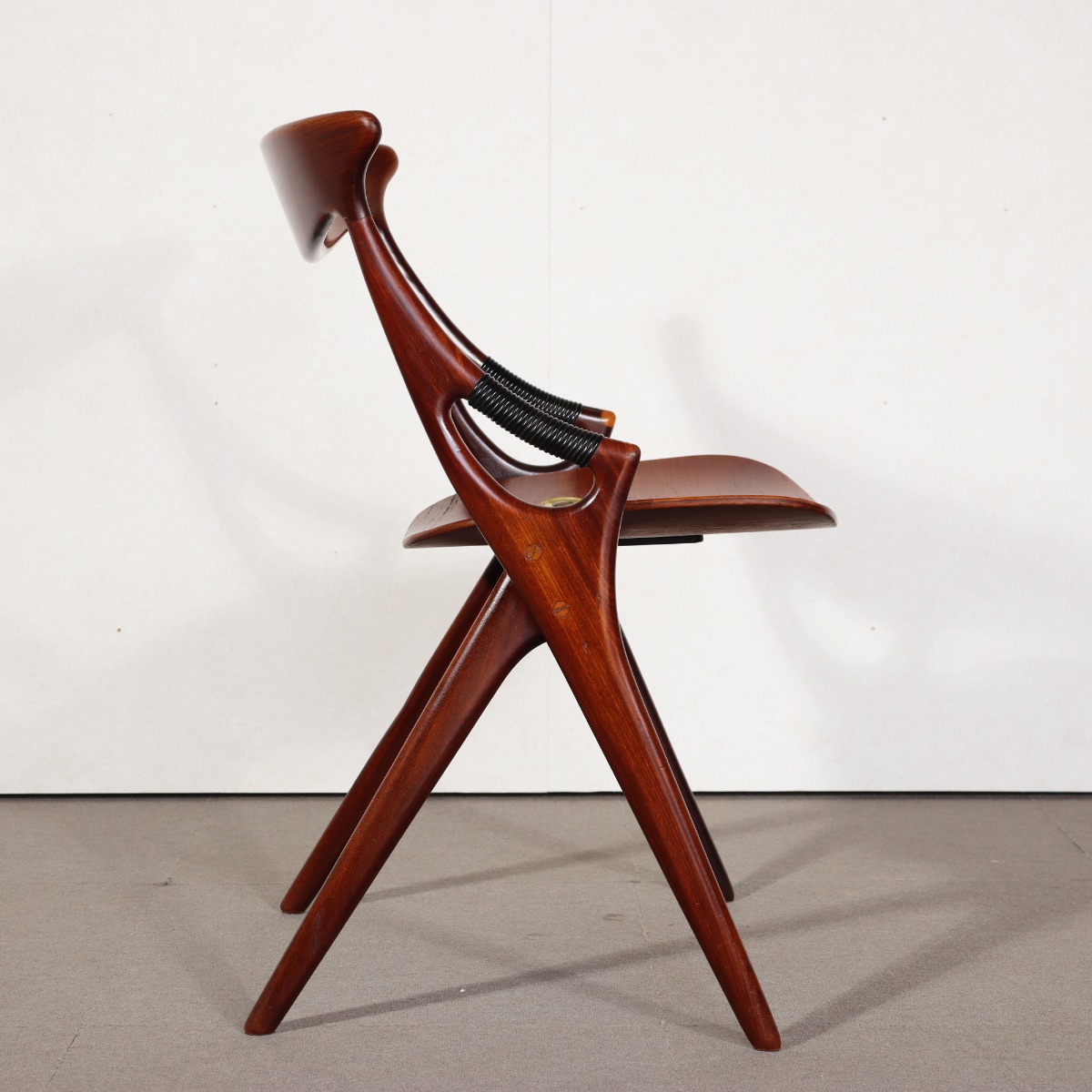 Arne Hovmand-Olsen Model-71 ダイニングチェア