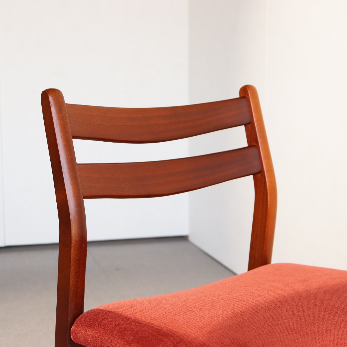 送料無料 2脚目以降割引あり ジェンティークJentique