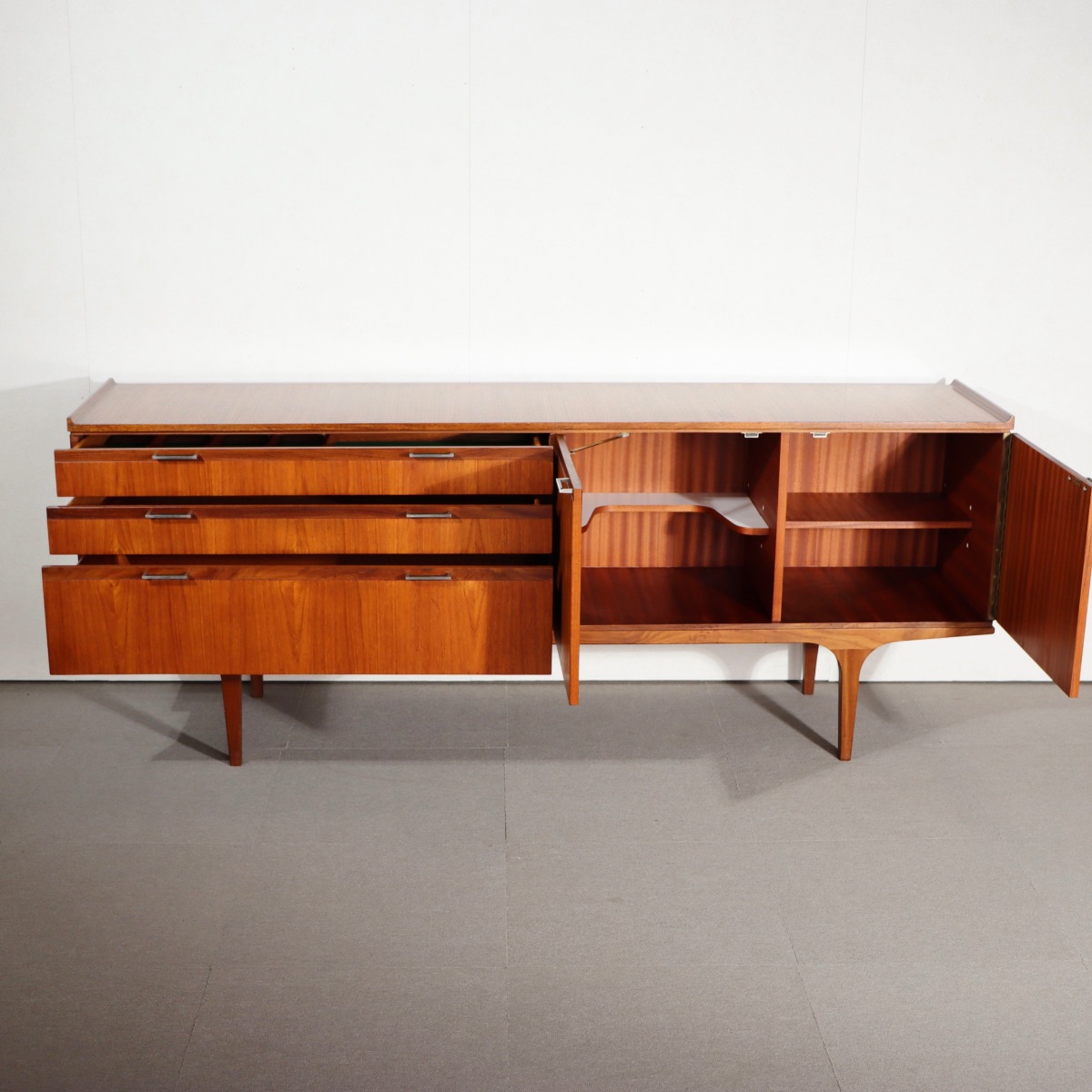 送料込み！ 【しっとり】 メレデューMEREDEW製サイドボード