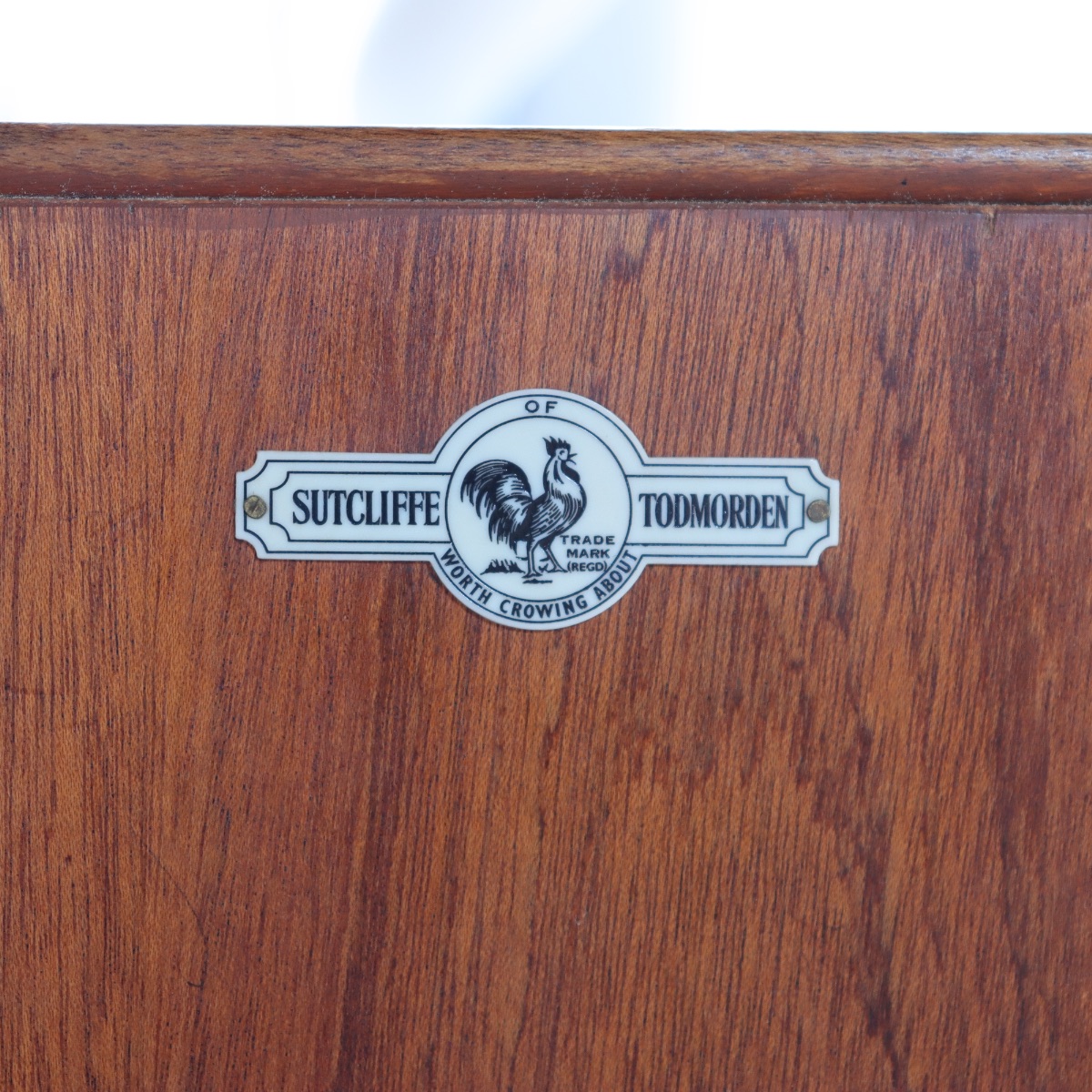 サトクリフオブトッドモーデンSUTCLIFFE OF　TODMORDENのサイドボード