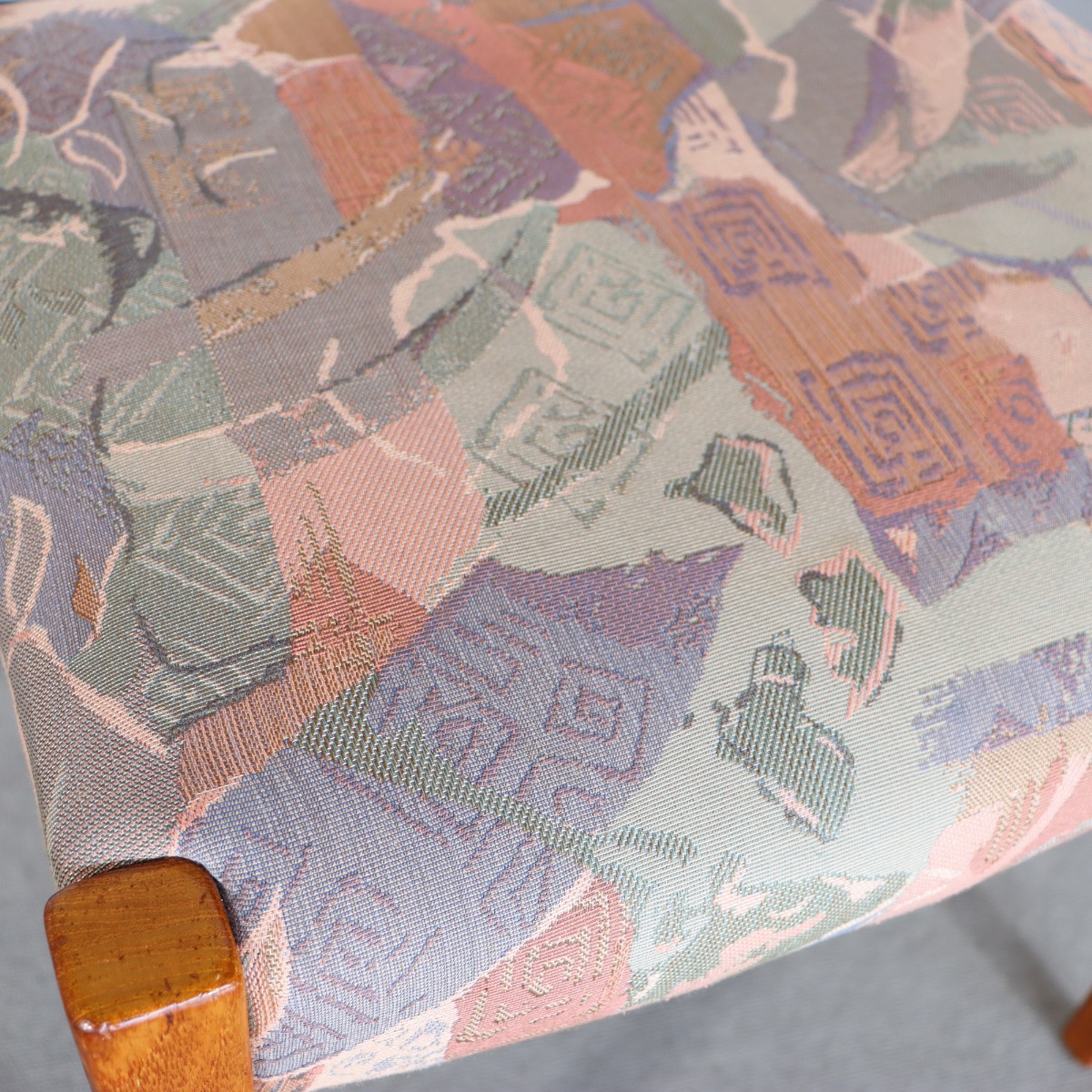 デンマーク製チーク材ヴィンテージのダイニングチェア