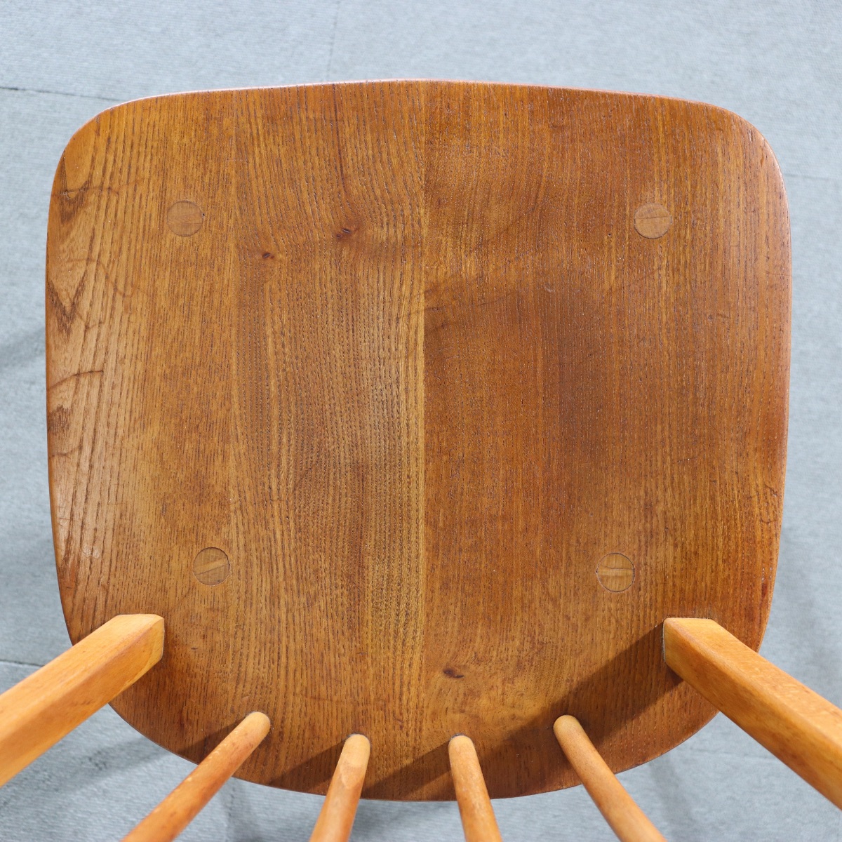 アーコールERCOLのフープバックチェア