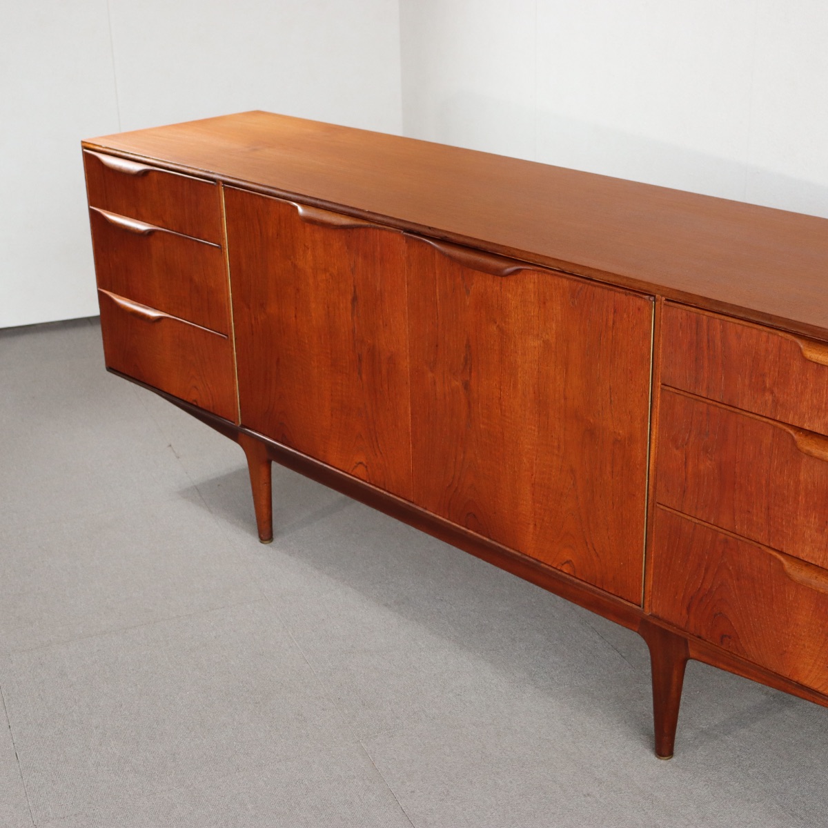 サイドボードの原型 PRE：DUNVEGAN】 マッキントッシュMCINTOSH サイド