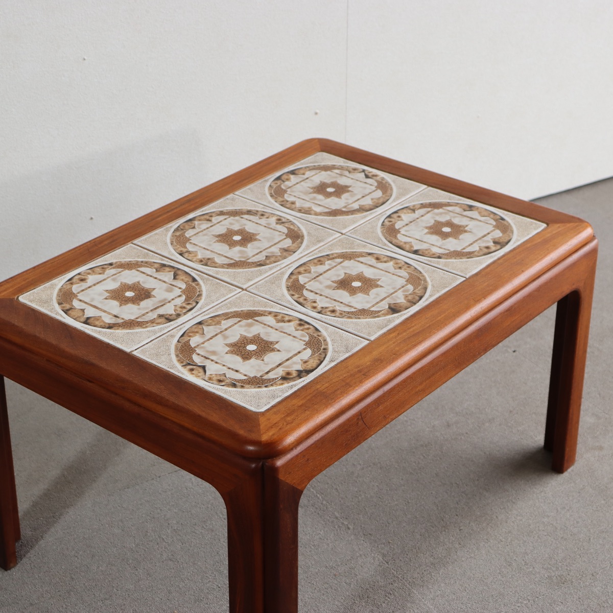  ジープランG-PLANのコーヒーテーブル