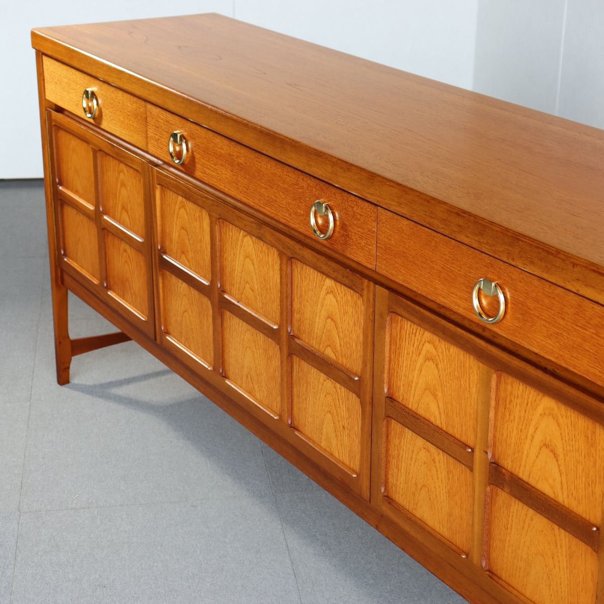 ネイサンのサイドボード