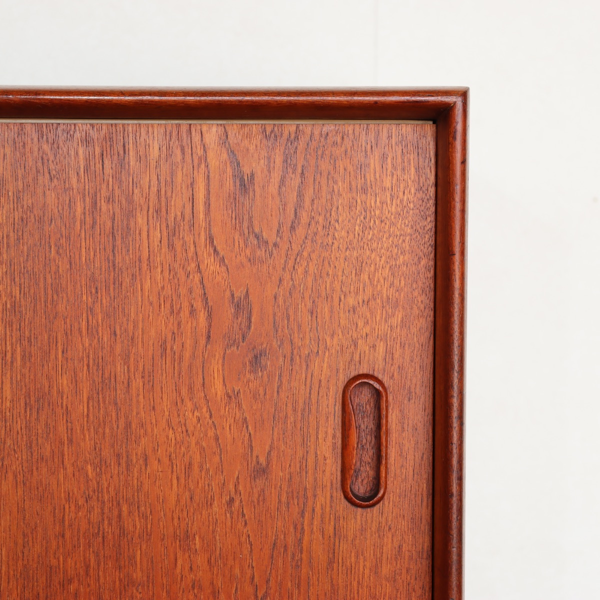 デイルズクラフトサイドボード