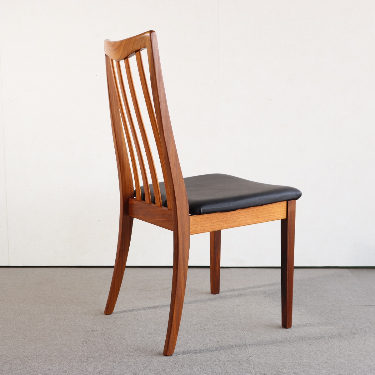 ジープランG-PLANのチェア