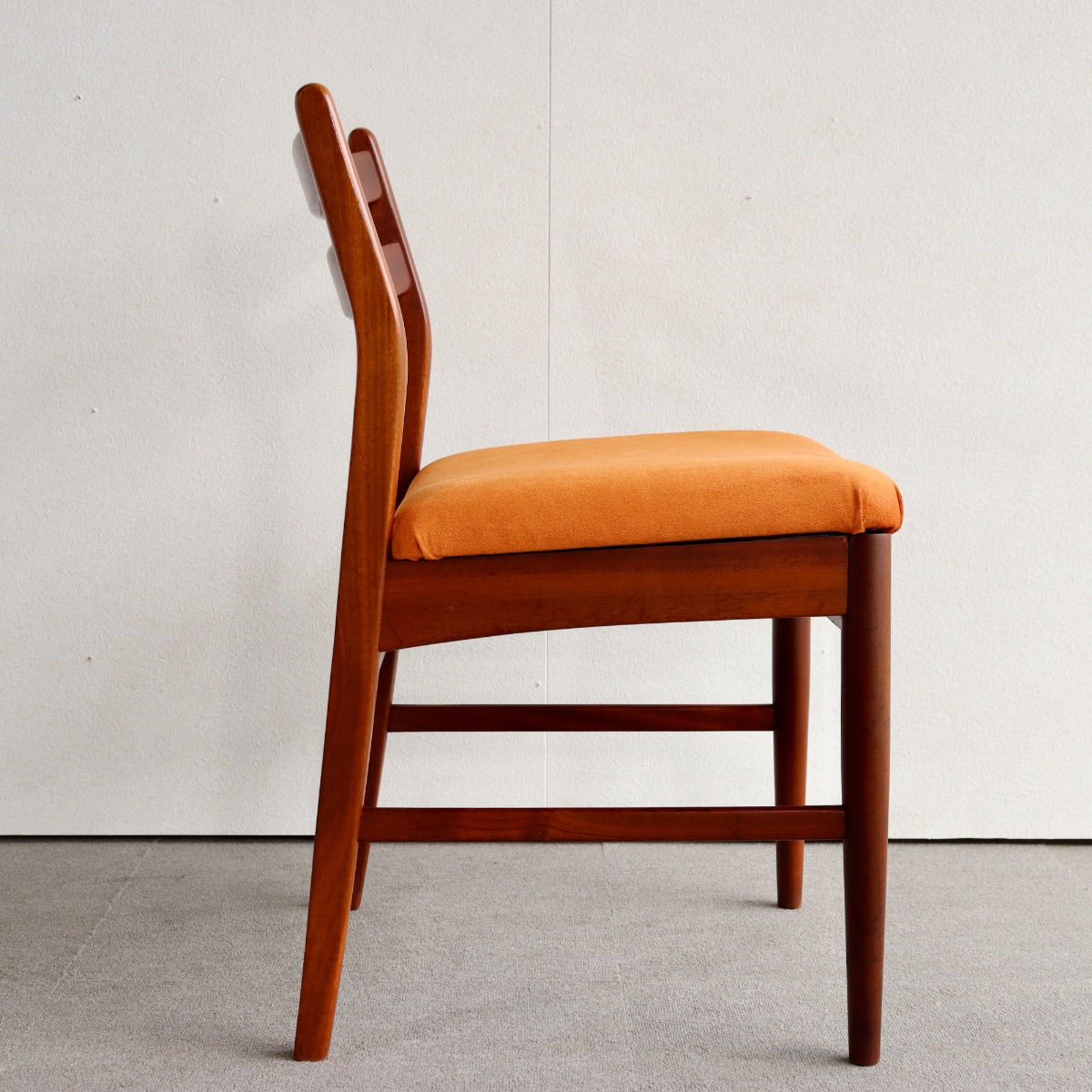 英国ヴィンテージのチェア