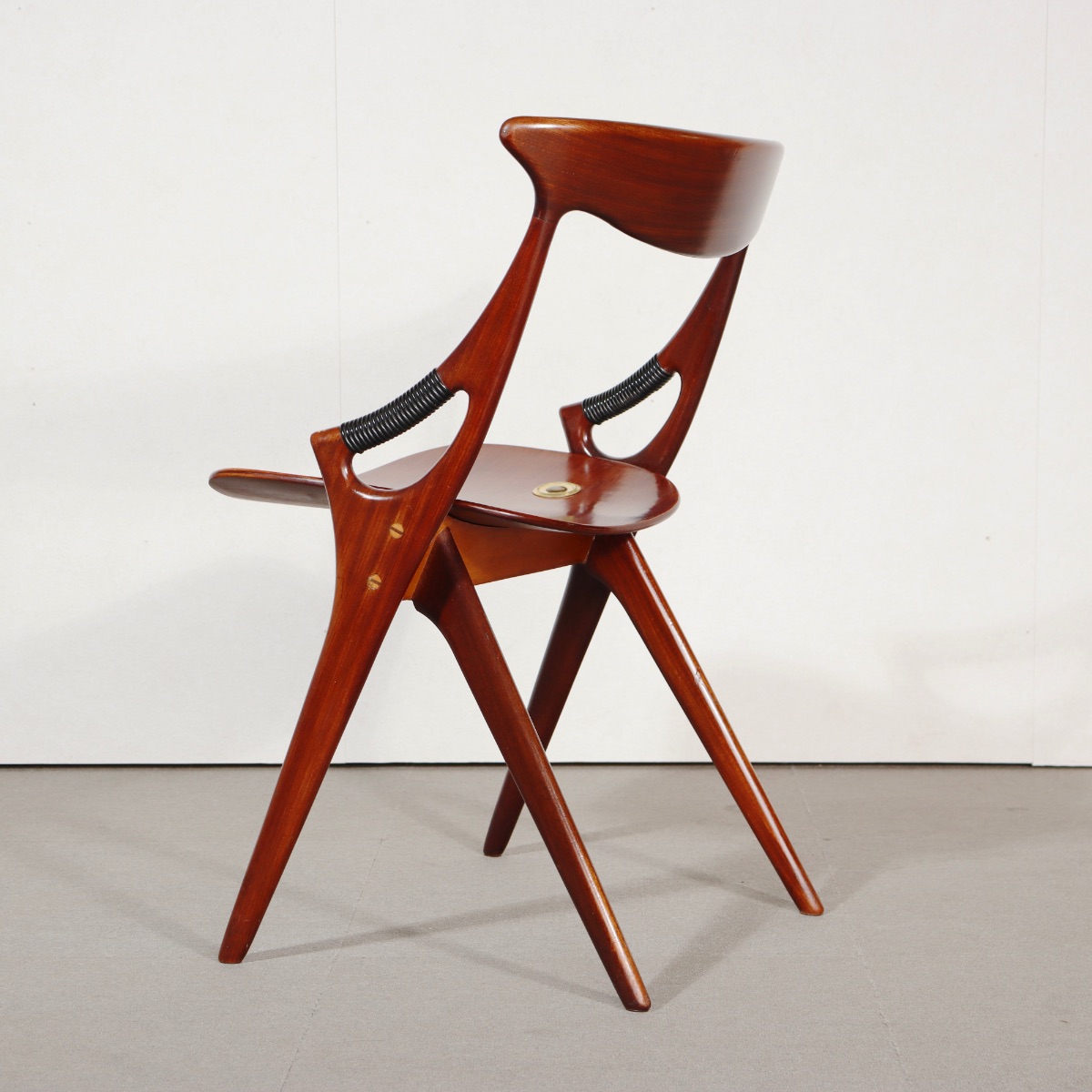 Arne Hovmand-Olsen デザイン 北欧ヴィンテージチークチェア