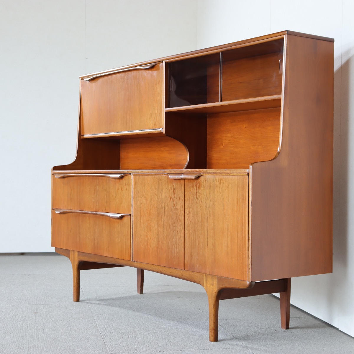 サトクリフオブトッドモーデンSUTCLIFFE OF TODMORDENのハイボード