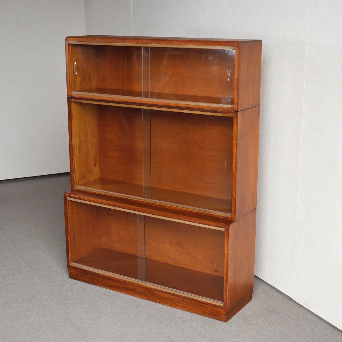 シンプレックスSimplexのブックケース