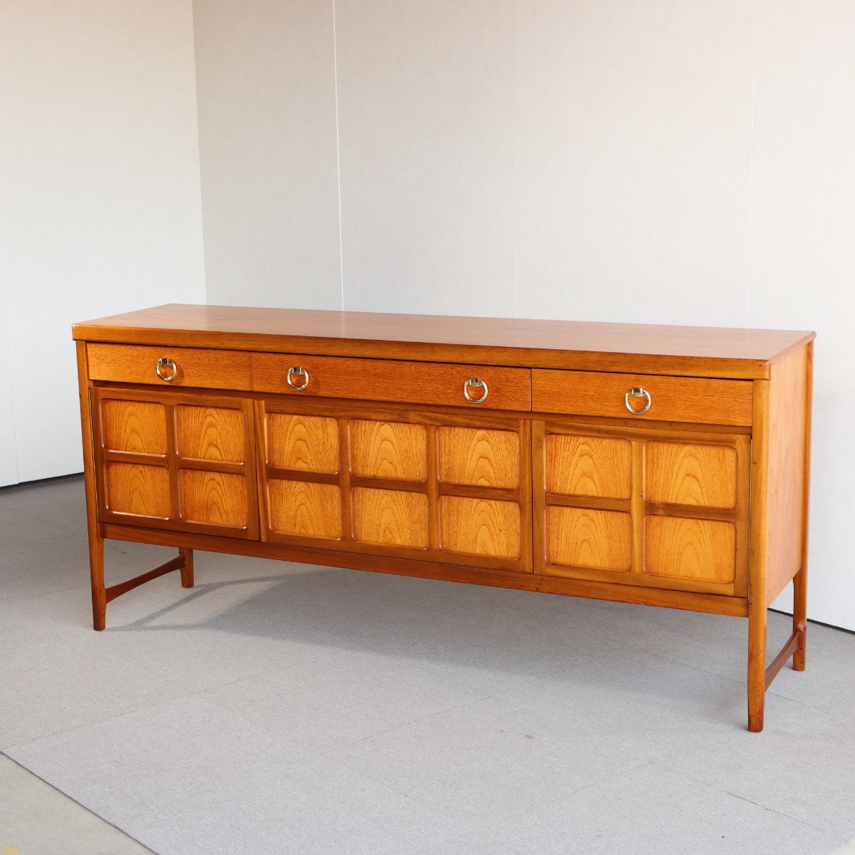 ネイサンのサイドボード