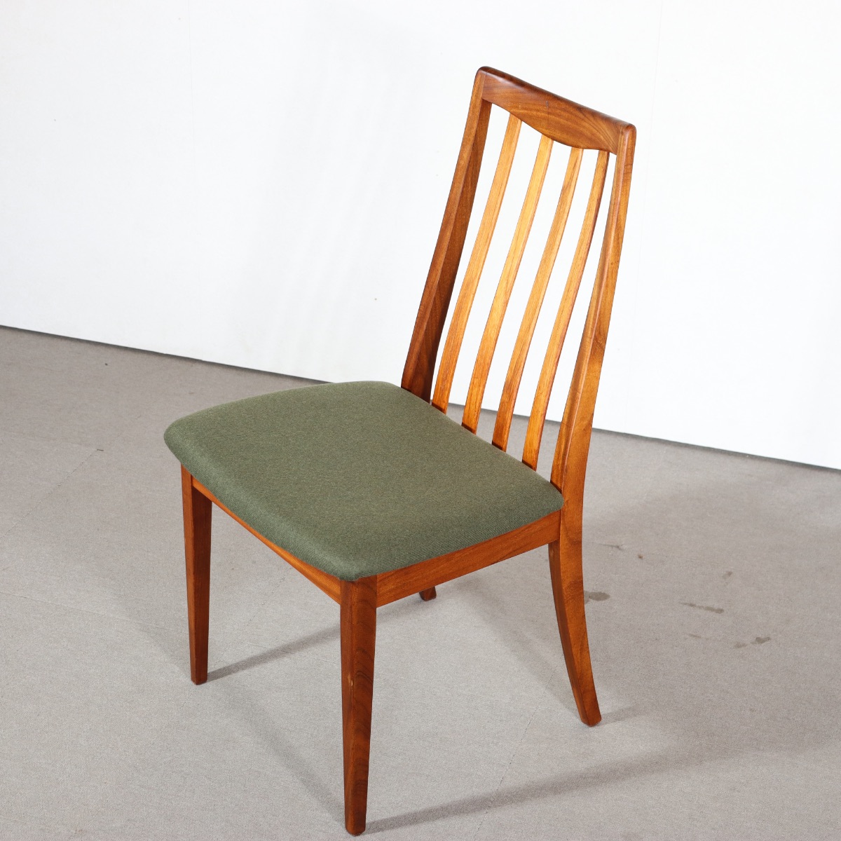 ジープランG-PLANダイニングチェア