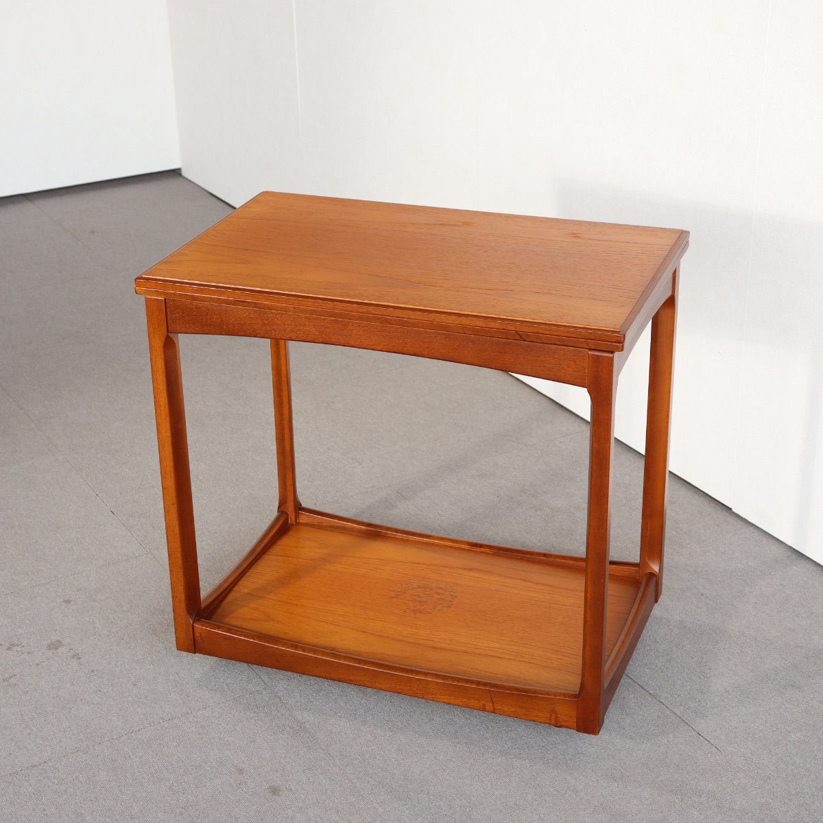 英国ヴィンテージのトロリー