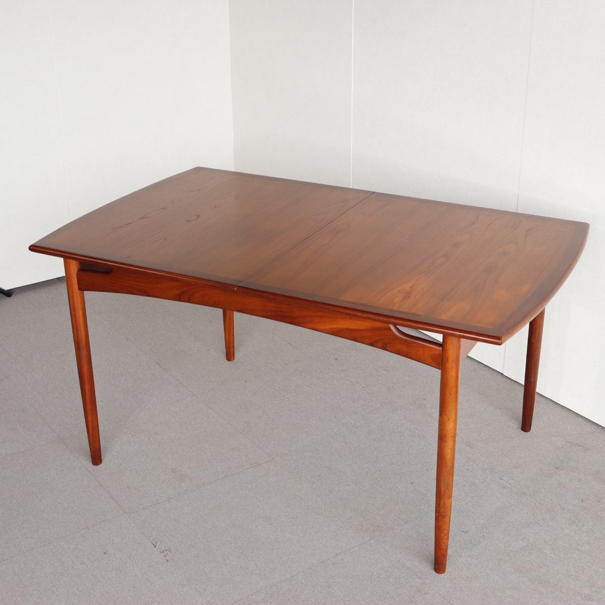 英国ヴィンテージのソーイングボックス