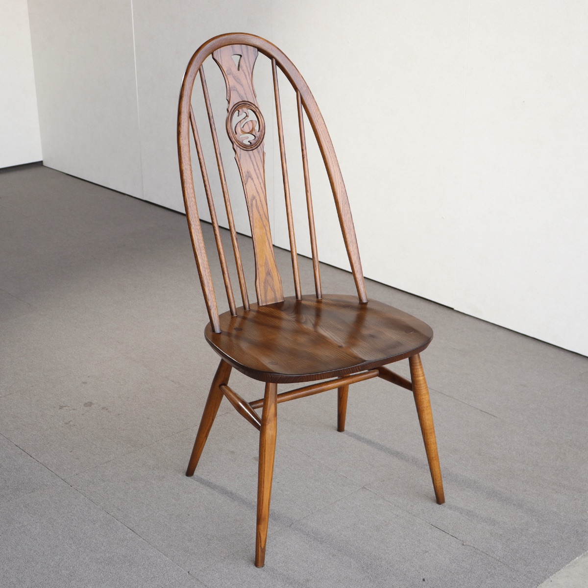 アーコールErcolのダイニングチェア