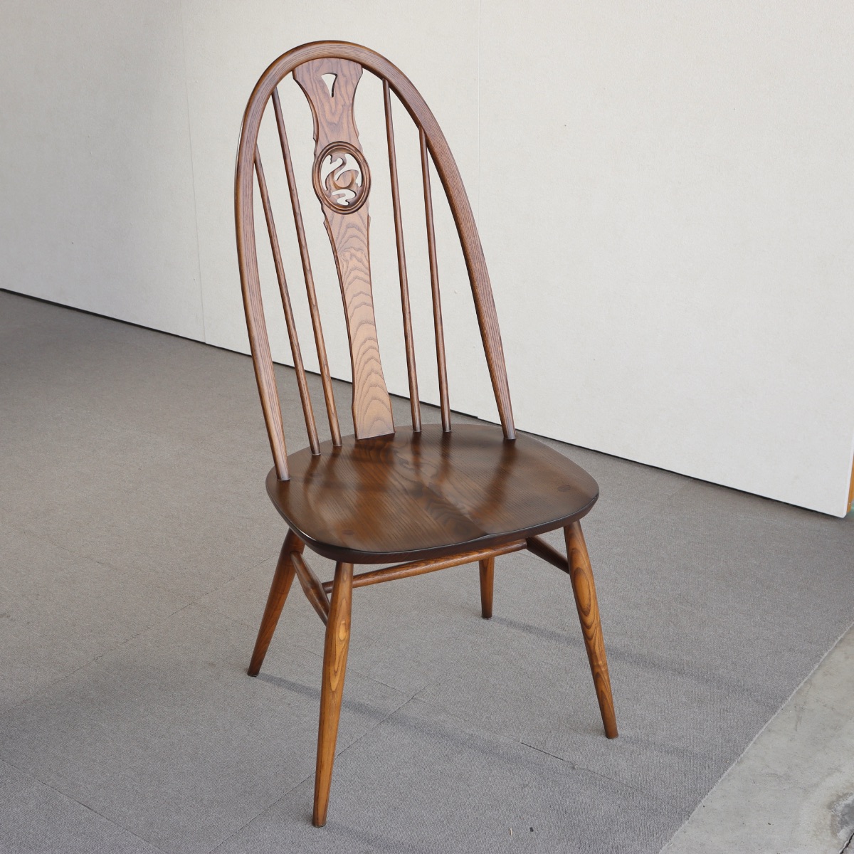 アーコールErcolのダイニングチェア