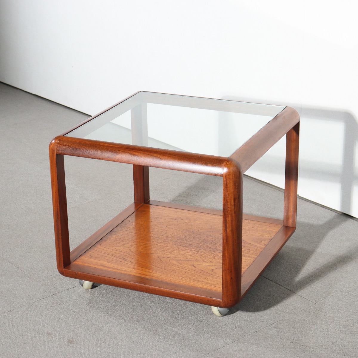 ジープランG-PLANのコーヒーテーブル