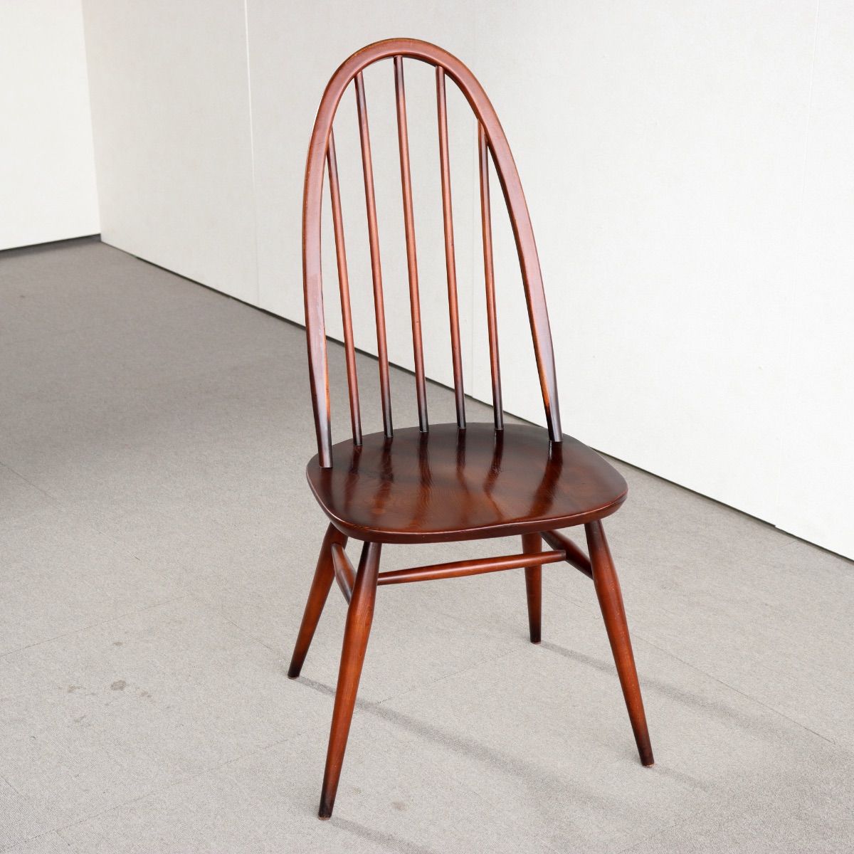 アーコールErcolのダイニングチェア