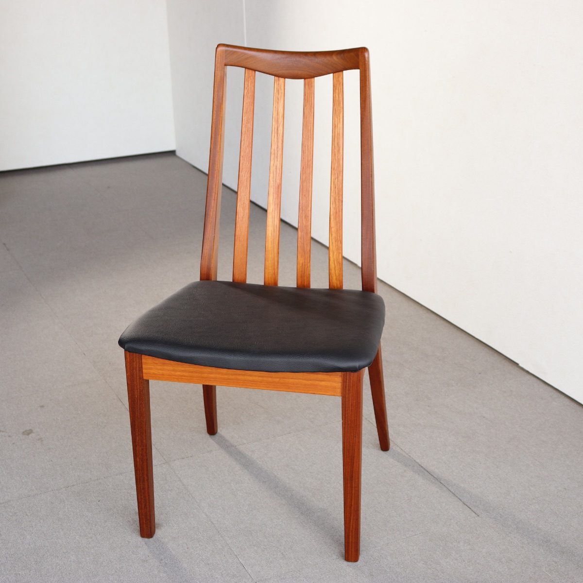 ジープランG-PLANのチェア