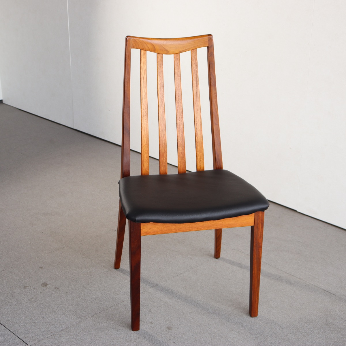 ジープランG-PLANのチェア