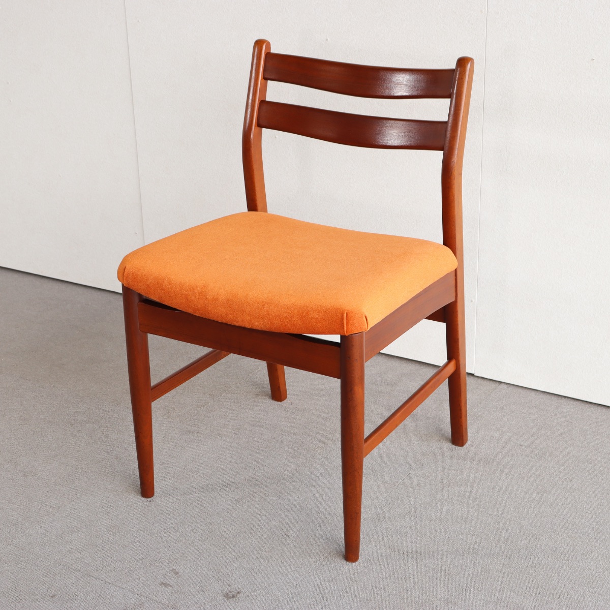 英国ヴィンテージのチェア