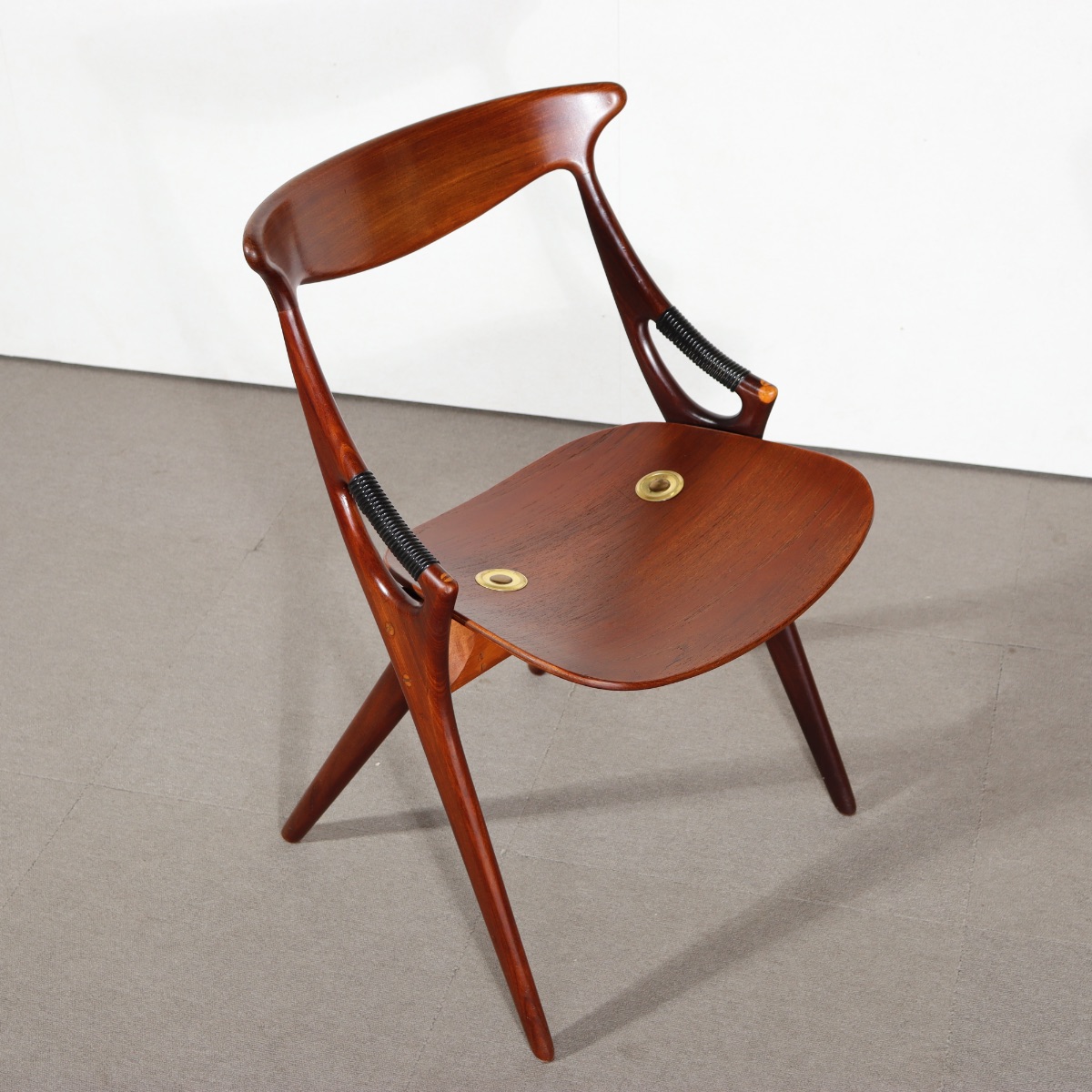 Arne Hovmand-Olsen Model-71 ダイニングチェア