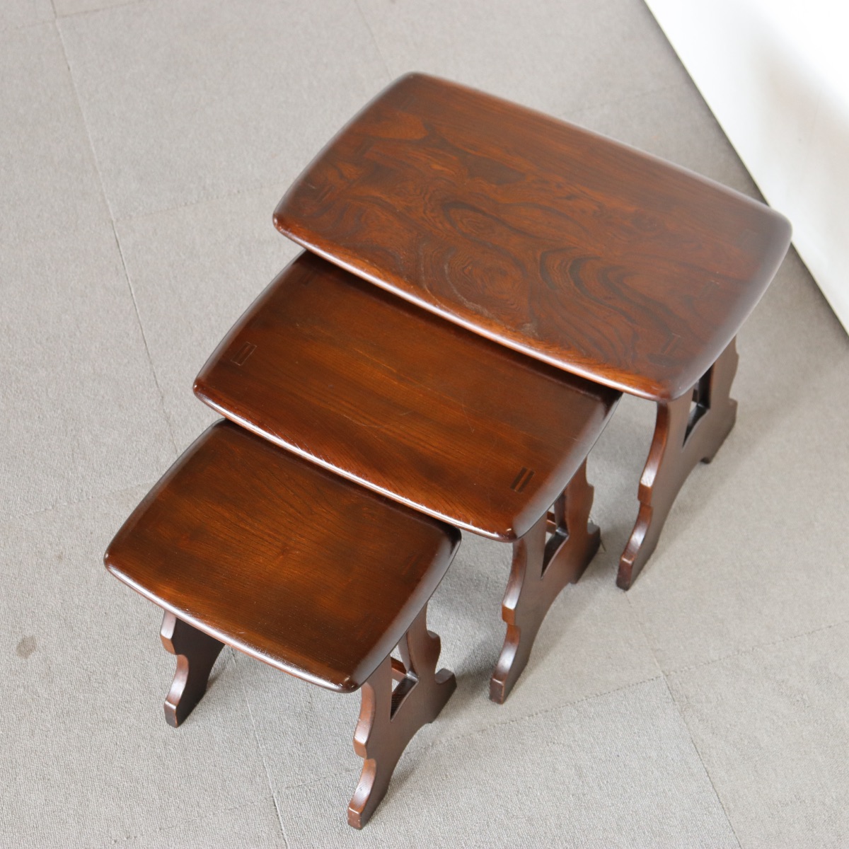 アーコールERCOLのネスト