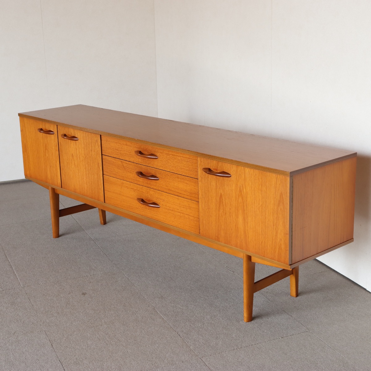 アバロンAVALONのサイドボード