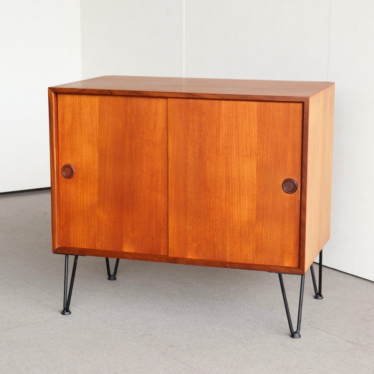 Poul Cadovius デンマーク 北欧ヴィンテージ キャビネット 抽斗付 Poul Cadovius デンマーク 北欧ヴィンテージ キャビネット 抽斗