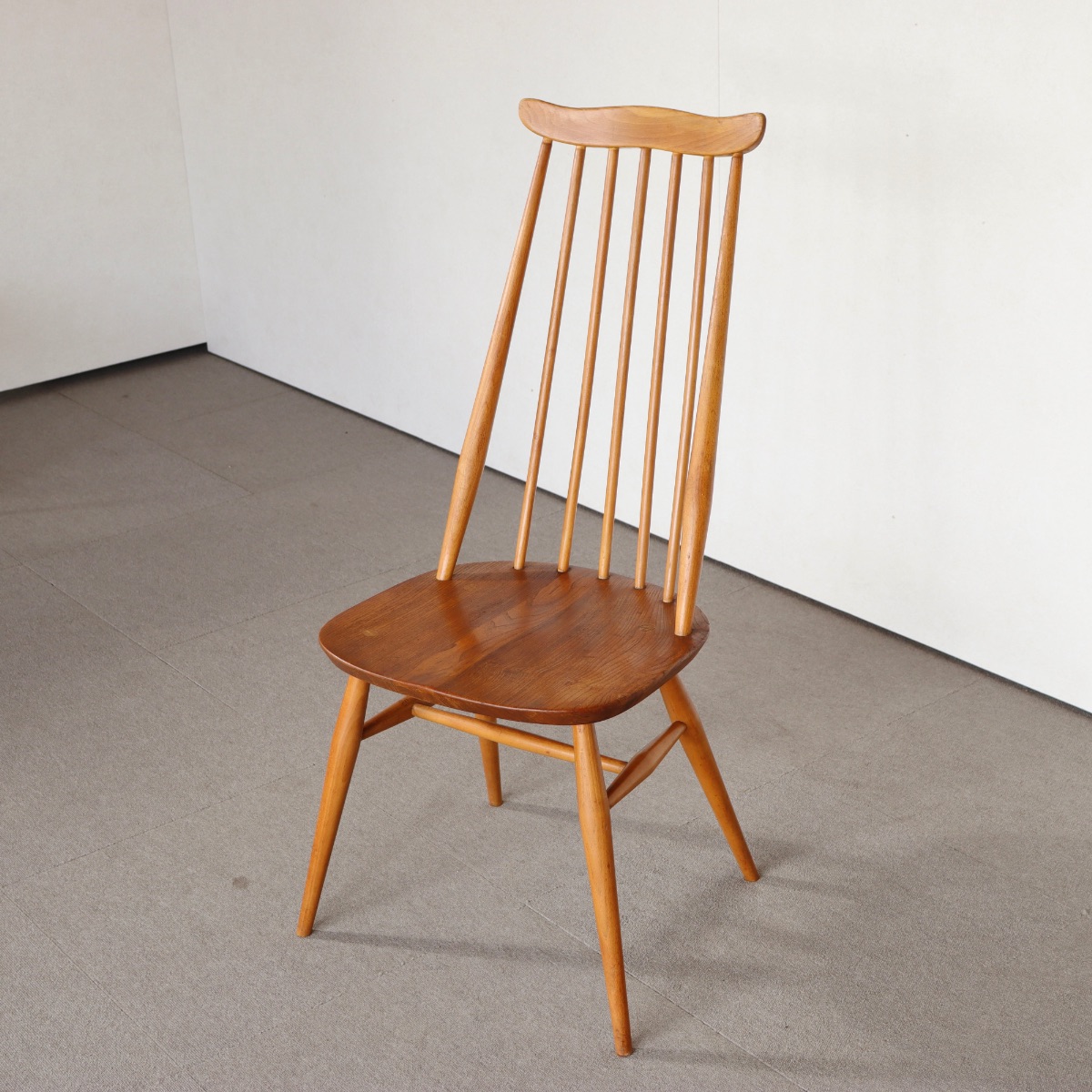 アーコールERCOLのゴールドスミスチェア