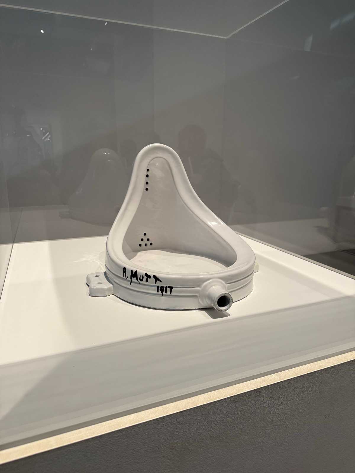 英国ヴィンテージ家具仕入れの写真