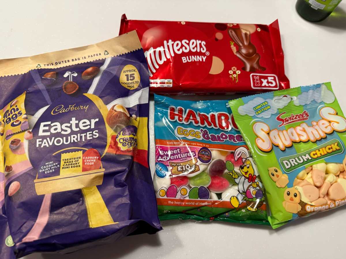 英国ヴィンテージ家具仕入れの写真